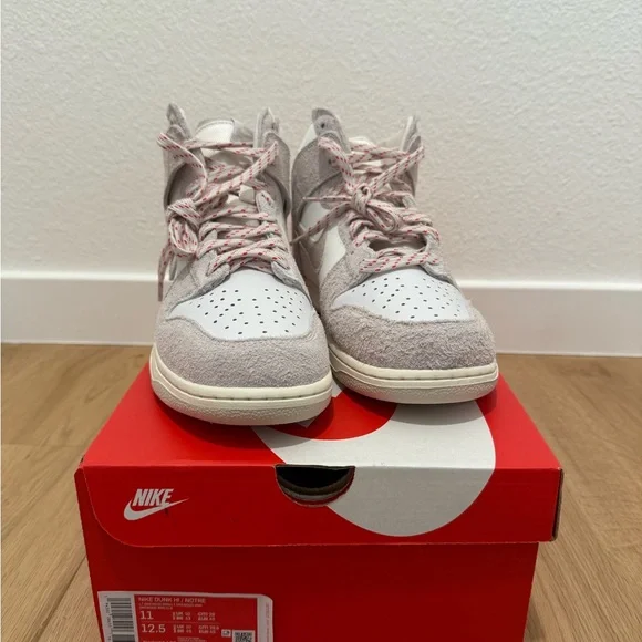 Nike Dunk Hi Notre Light Orewood Brown